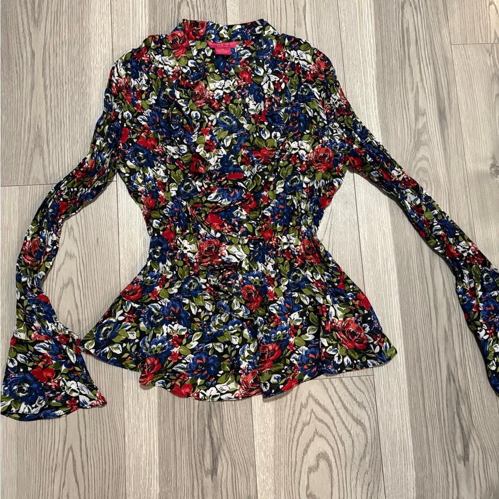 Vintage Floral Peplum Blouse, Ruffled V-Neck, Bohemian Top Size Petite Small